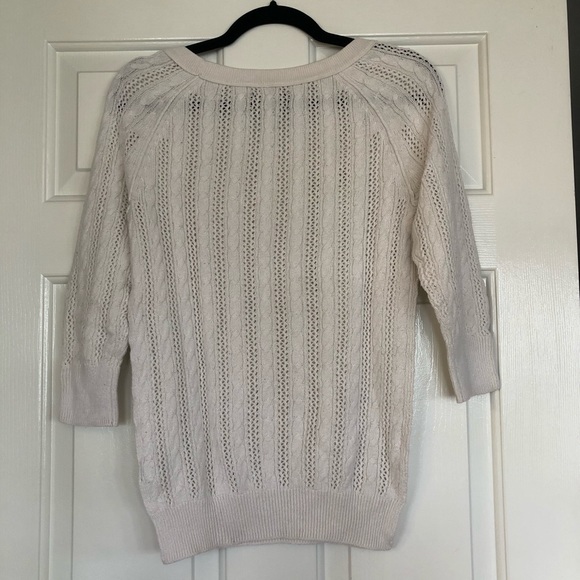 American Eagle Outfitters Ivory 3/4 Sleeve Sweater - Picture 3 of 7